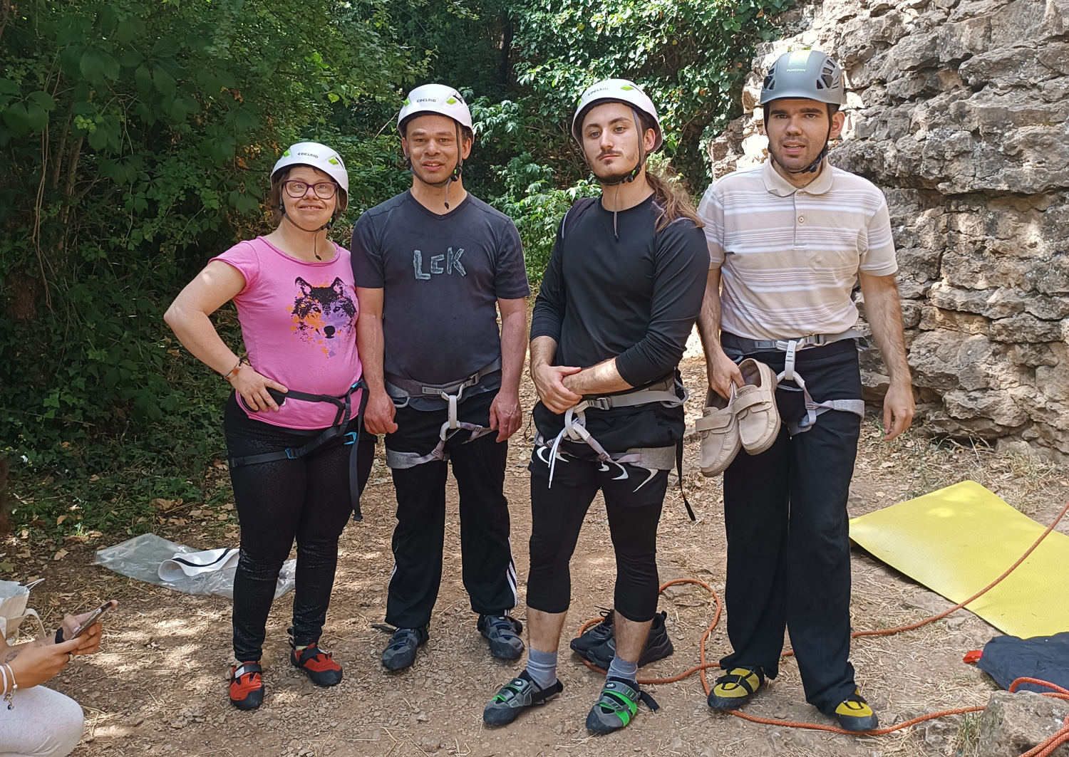 Sortie falaise Handi à Limas avec La Dégaine