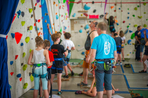 Evénement escalade handi valide organisé par la Dégaine 19 juin 2024