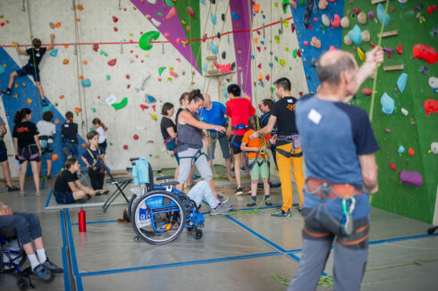 Evénement escalade handi valide organisé par la Dégaine 19 juin 2024