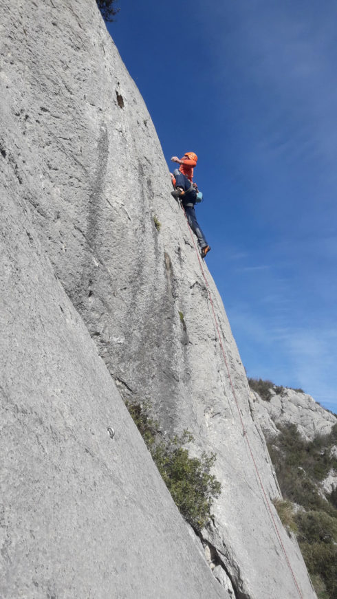 Clément Cailleux en sortie falaise à Seynes janvier 2020