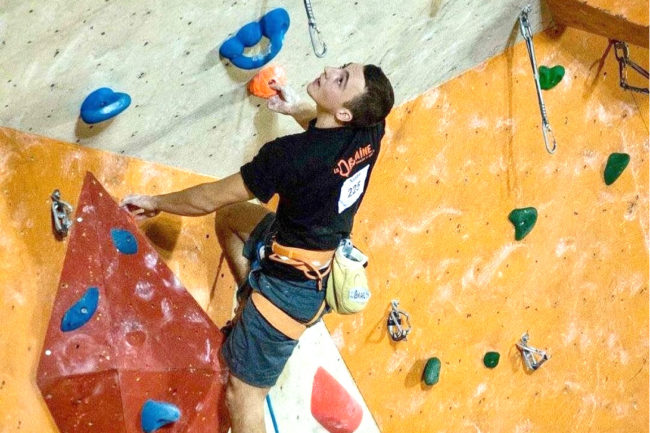 Yohan Cabezas équipé élite sénior La Dégaine Yohan Cabezas équipé élite sénior La Dégaine